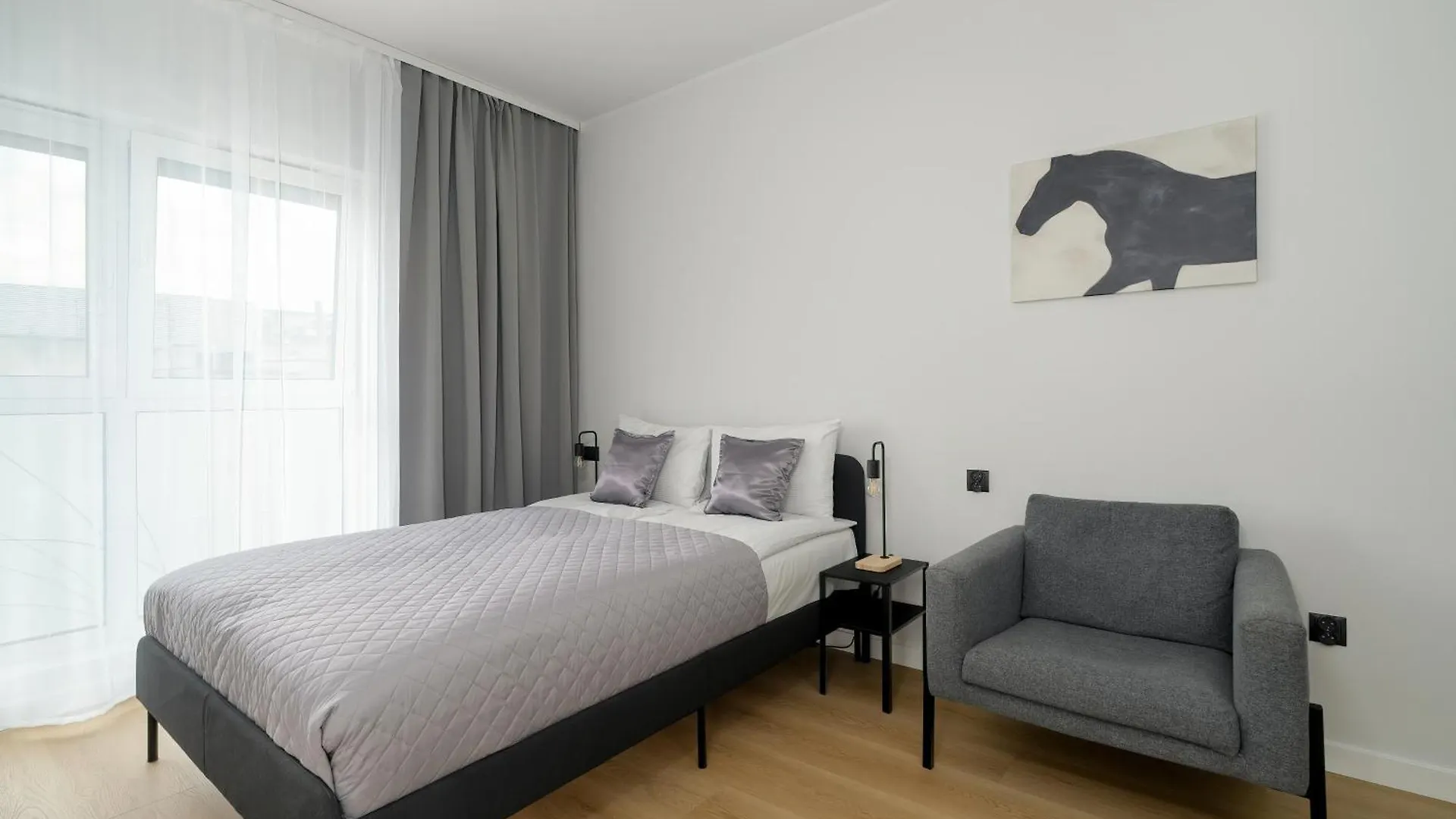 Klimatyzowane Studio W Samym Centrum Poznania - Plac Wolnosci By Noclegi Renters