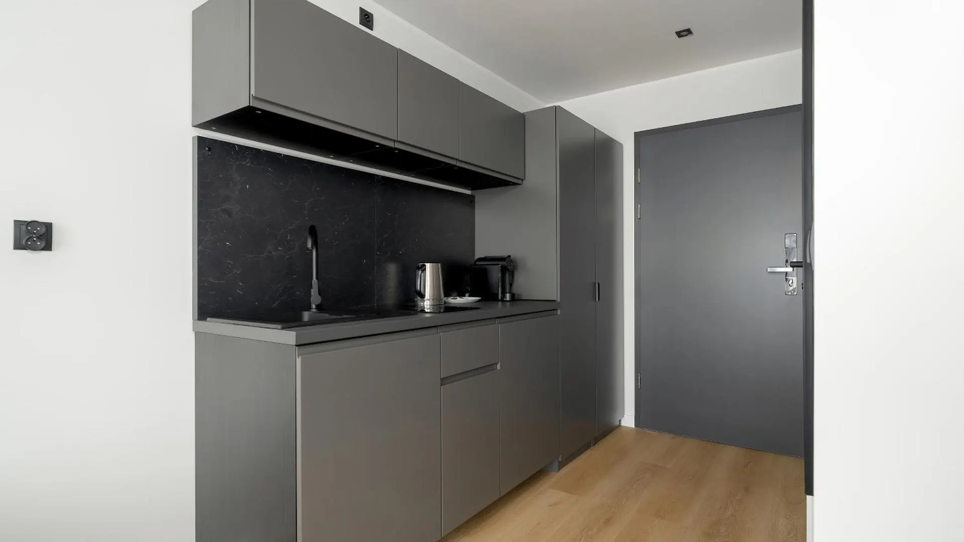 Klimatyzowane Studio W Samym Centrum Poznania - Plac Wolnosci By Noclegi Renters Poland